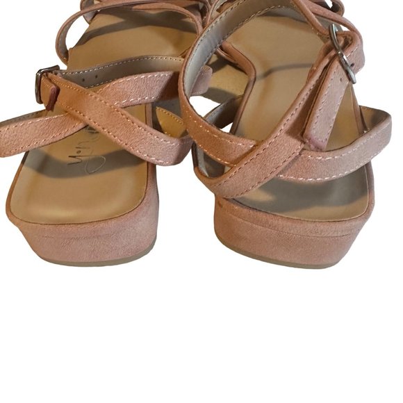 Y-Not barbiecore pink square toe ankle strap sandals size 7M - Picture 4 of 6
